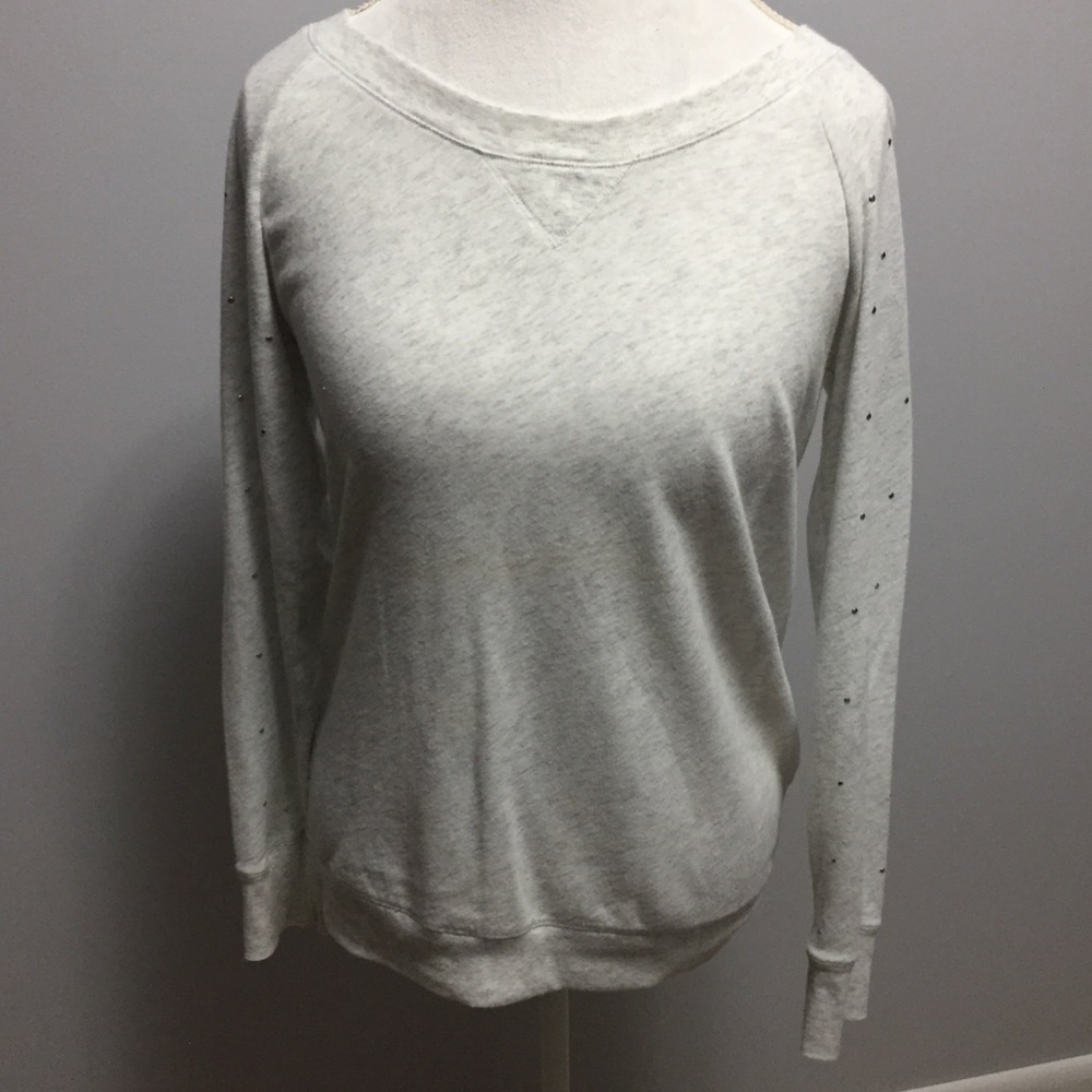 Victoria’s Secret lounge top
